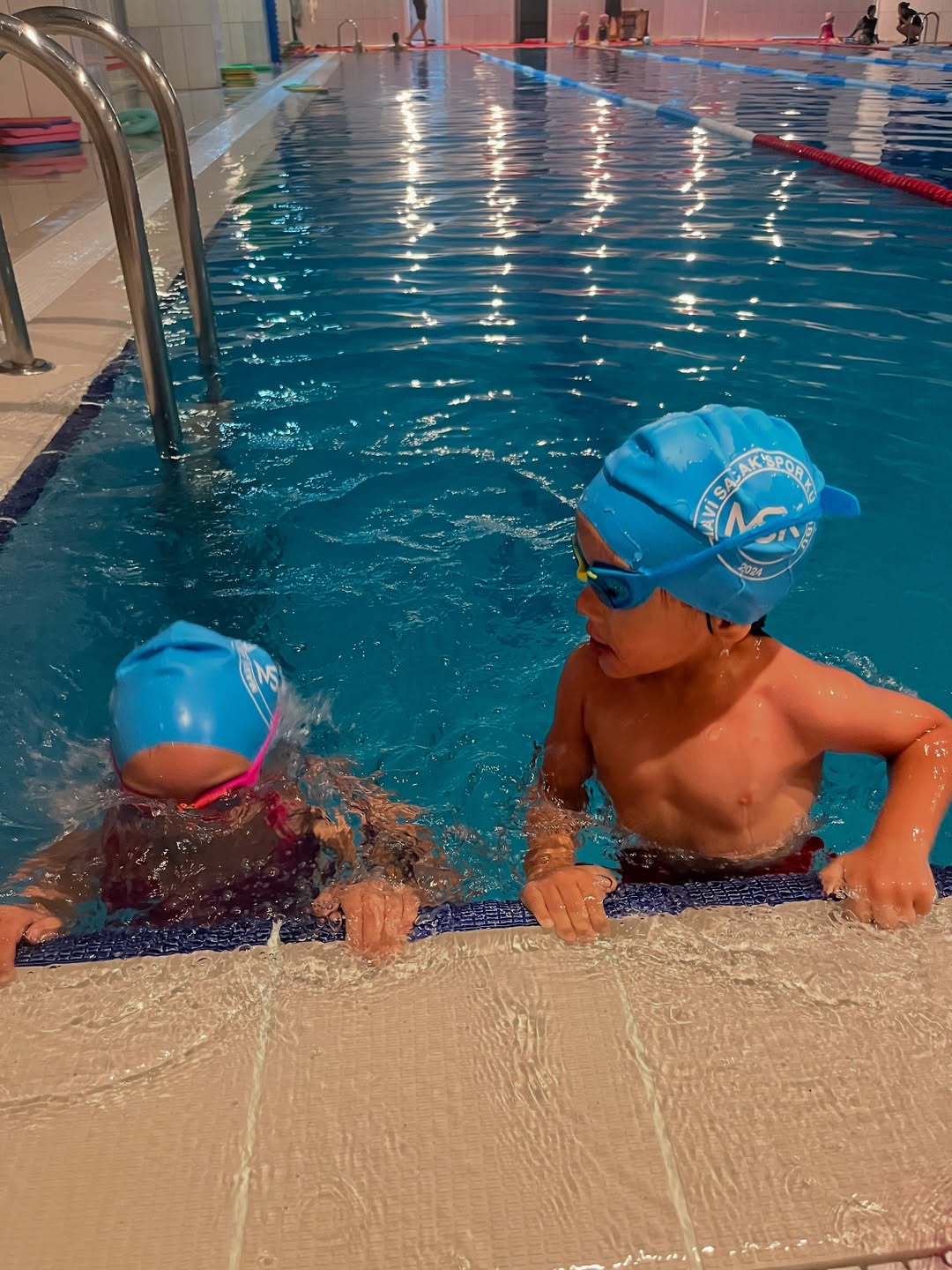 Gebze yüzme havuzunda birebir eğitim